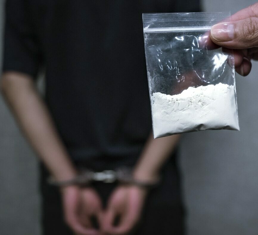Arrest drug users